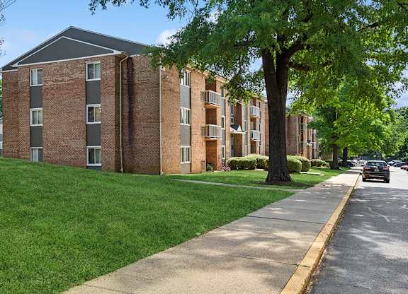 Exterior brick building at Parklane Apartments in Gaithersburg MD