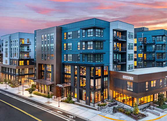 Exterior of apartments at The Brynn in Kirkland WA
