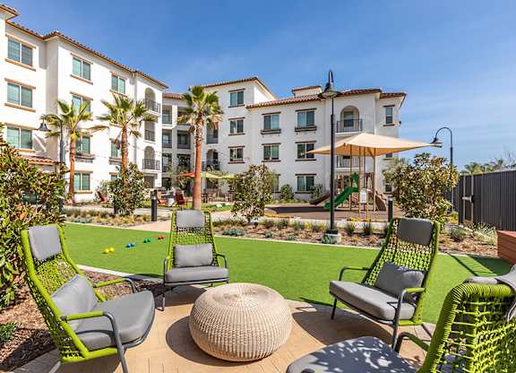 Exterior The Backyard Courtyard Seating Area at West Village Poway Apartments in Poway CA