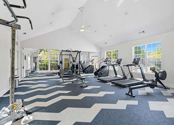 Fitness center at Chroma Park Apartments in Austell GA