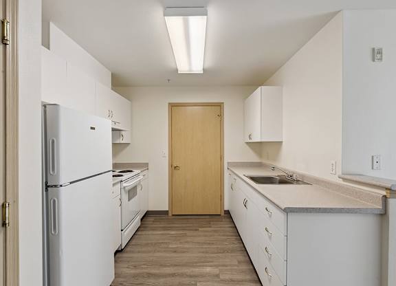 Kitchen at Ballinger Court Senior Apartments in Edmonds WA