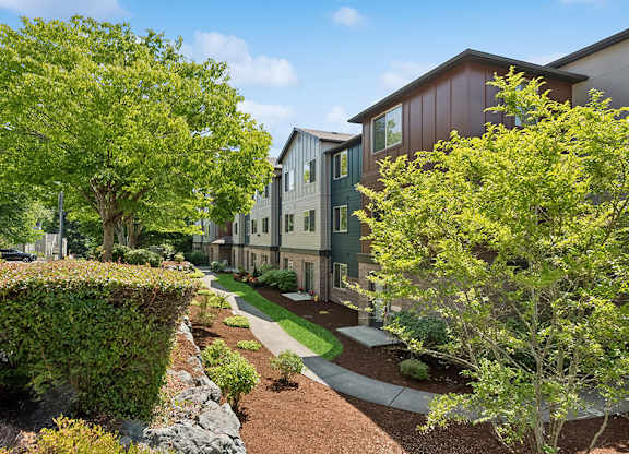 Landscaping at Alderwood Court in Lynnwood WA