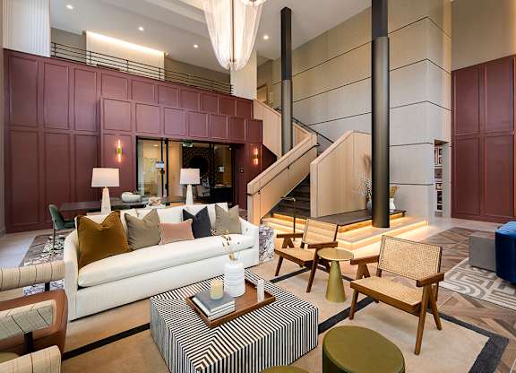 Leasing center lobby at 333 Ellington Apartments in Gaithersburg MD