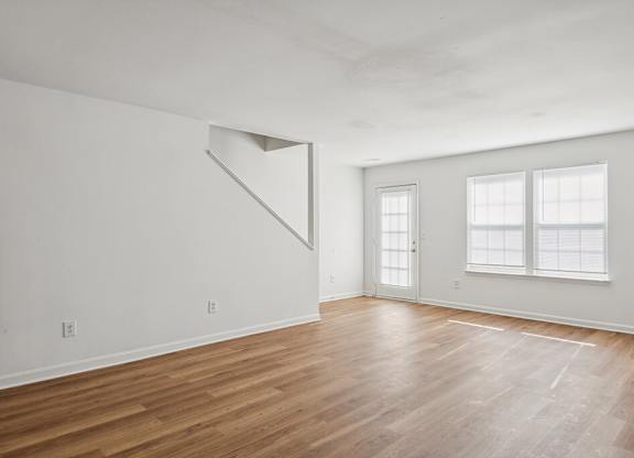 Living room at Broadwater Townhomes in Chester VA