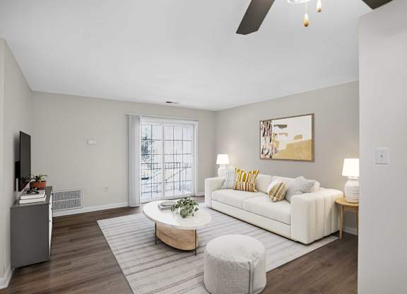 Living space at Weston Circle Apartments in Fredericksburg VA