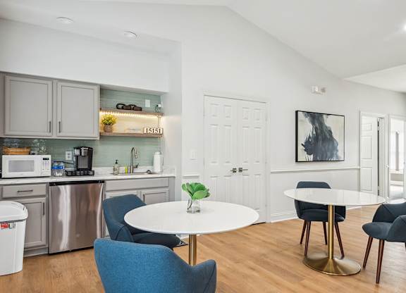 Lounge kitchen at Broadwater Townhomes in Chester VA