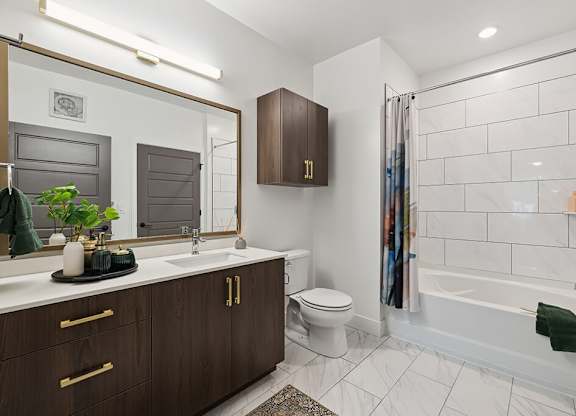 Model bathroom at Jayden Apartments in Peabody MA