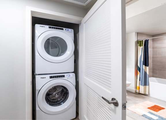 In unit washer and dryer at Bevel Apartments in San Diego CA