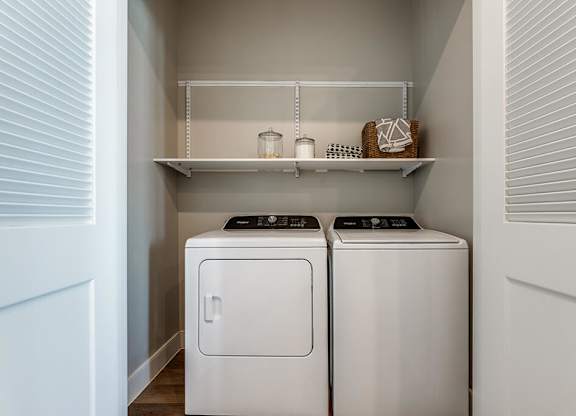 Washer and dryer at 1010 Waugh Apartments in Houston TX