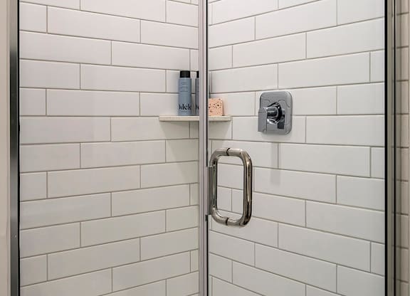 Model Shower at Wayfern Apartments in Sandy Springs GA
