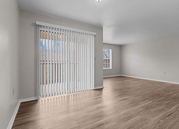 Modern Dining room wtih patio access at Valley Ridge Apartments in Lewisville TX