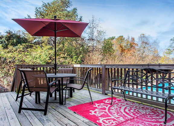 Patio seating at Cobalt Springs Apartment Homes in Taylors SC