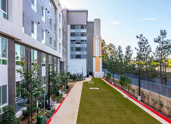Pet park at The Wylden Apartments in Los Angeles CA