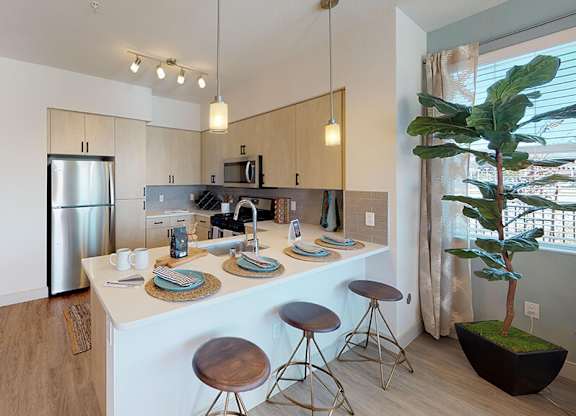 Brix Design Package Kitchen Seating at The Braydon Apartments in Napa CA