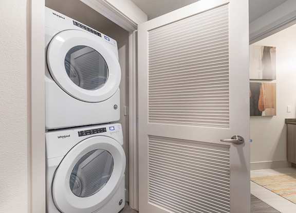In unit laundry at The Braydon Apartments in Napa CA