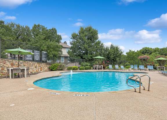 Swimming pool at Cypress View Villa Apartments in Weatherford TX