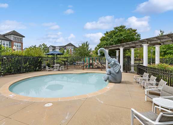 Pool spa at Westerchester at the Pavillions in Waldorf MD