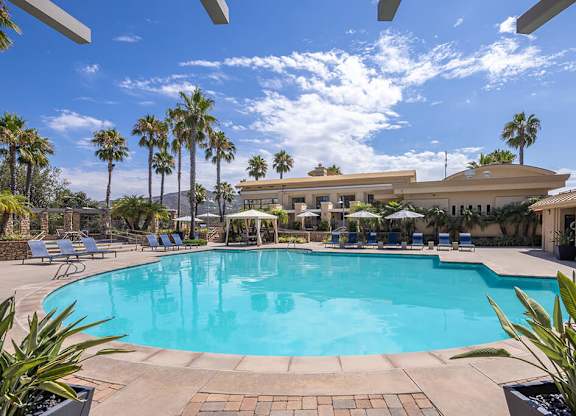 Pool at Cresterra Apartments in San Marcos CA