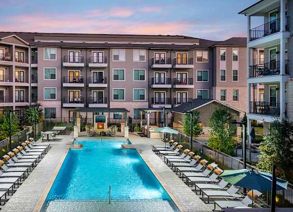 Pool at Cala Apartments in Austin TX
