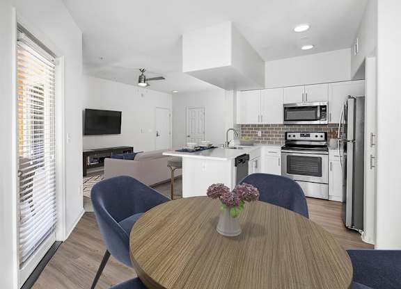 Dining area at Vintara Apartments in Murrieta CA