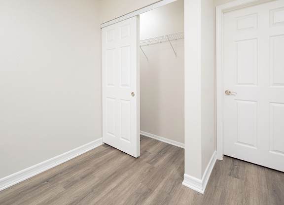 Vacant Bedroom Closet at il Palazzo Apartments in San Diego CA
