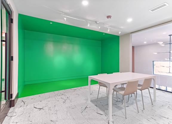 Green screen room at Verge Apartments in Atlanta GA