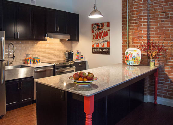 Kitchen with Appliances at The Malcomson, Michigan, 48226