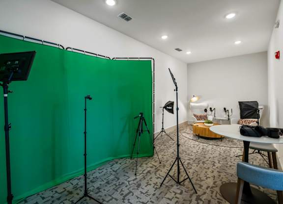 Photo Studio at Altis Grand Lake Willis, Orlando, 32821