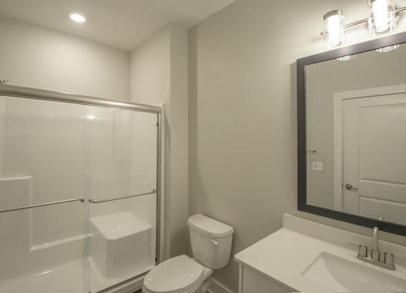B2SR- Secondary Bathroom