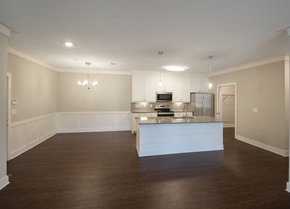 C Kitchen and Dining