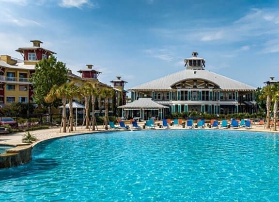 the resort at longboat key club swimming pool