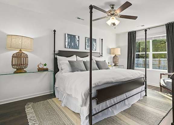 Bedroom Interior at The Grove Moundville, Alabama, 35474