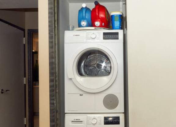 66 Main - In Unit Washer and Dryer