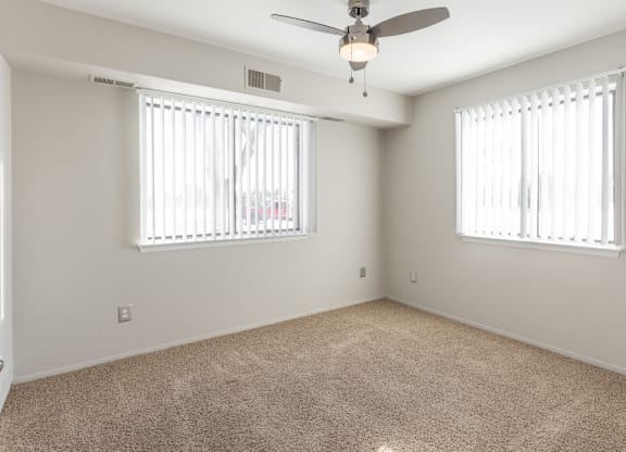 Updated apartments in Farmington, Michigan