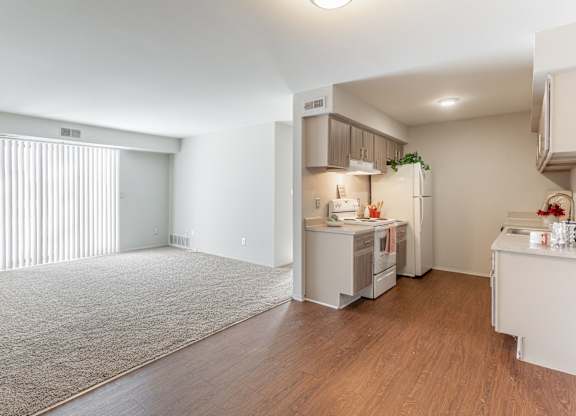 Updated apartments in Farmington, Michigan
