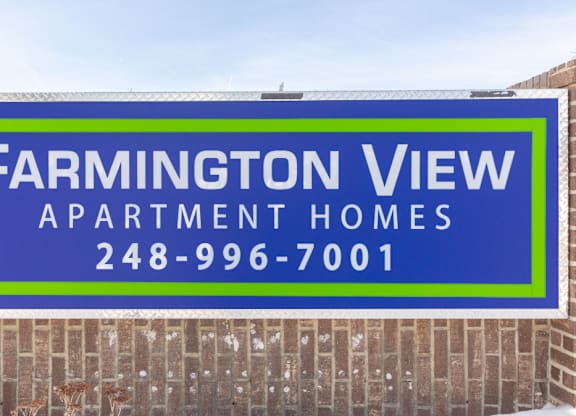Updated apartments in Farmington, Michigan