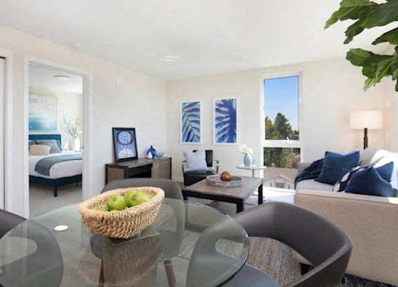 Dining And Living Area at Arabella Apartment Homes, Washington