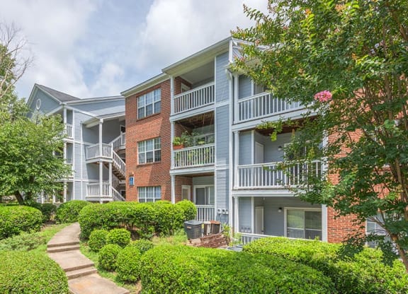 avenue at harbison exterior building