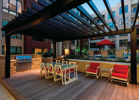 courtyard lounge at Ascent at City Centre