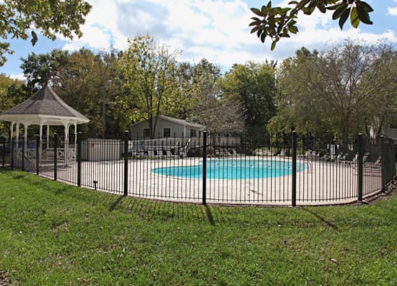 Outdoor Pool Area at Windsor Harbor Apartments, North Carolina