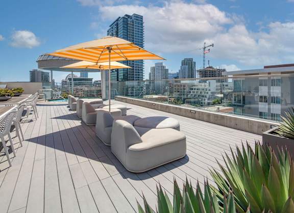 Rooftop lounge seating area at Idea1 Apartments in in San Diego CA