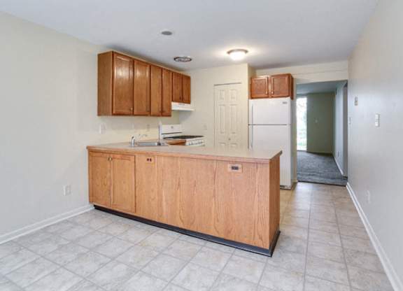 Amherst Manor Apartments – Dining Room - Eat-In Kitchen - Appliances Included – Ask for a Tour - Pet Friendly
