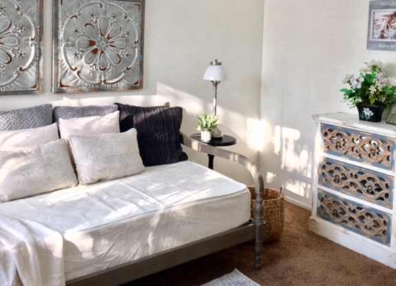 Comfortable Bedroom at The Oaks Apartments, Upland