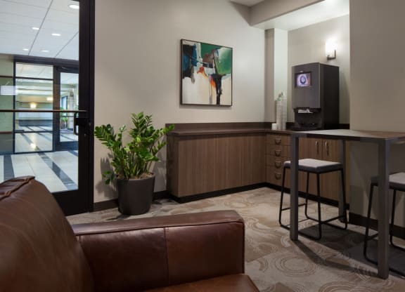 Social Lounge at Twin Towers, Chicago, IL