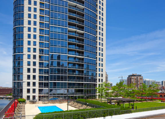 Outdoor photo of pool and whirlpool spa with Kingsbury Plaza building exterior in the background at Kingsbury Plaza, Illinois, 60654