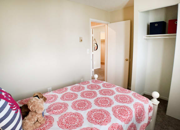 Lavish Bedroom With Ample Storage at Crown Station Apartments, Amelia, 45102