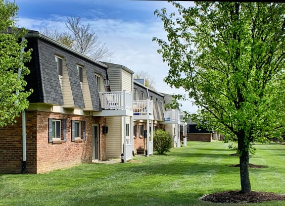 Green Outdoor at Crown Station Apartments, Ohio, 45102
