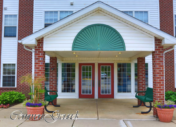 Colonial Woods Senior Apartments Lansing, MI