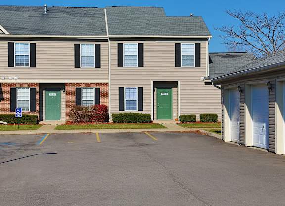 Willow Ponds Apartments in Lansing, MI 48917