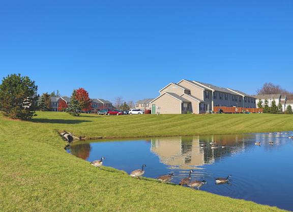 Willow Ponds Apartments in Lansing, MI 48917
